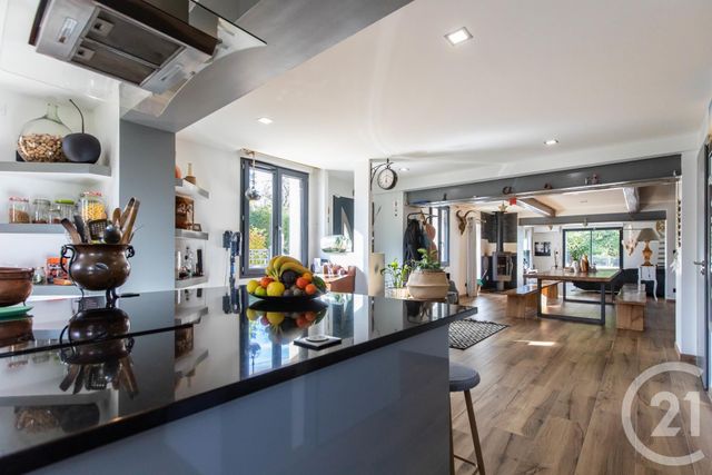 maison à vendre - 9 pièces - 232.17 m2 - SAVIGNEUX - 01 - RHONE-ALPES - Century 21 L'Immobilière Des Combattants