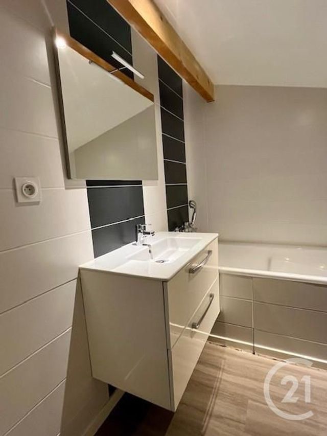 maison à vendre - 5 pièces - 94.0 m2 - GENAY - 69 - RHONE-ALPES - Century 21 L'Immobilière Des Combattants