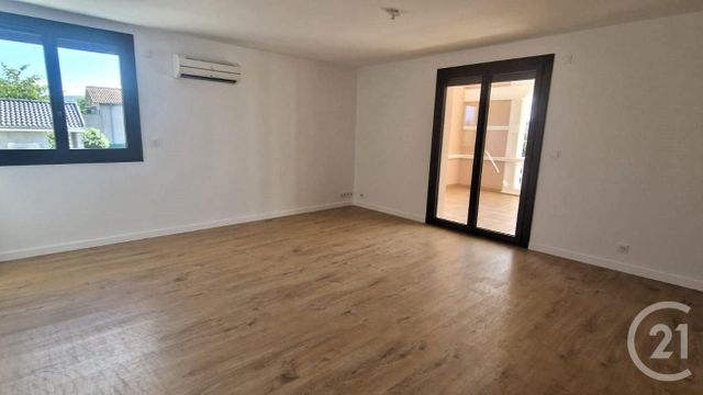 Appartement T3 à vendre - 3 pièces - 69.44 m2 - QUINCIEUX - 69 - RHONE-ALPES - Century 21 L'Immobilière Des Combattants