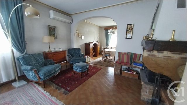 maison à vendre - 8 pièces - 200.0 m2 - MONTMERLE SUR SAONE - 01 - RHONE-ALPES - Century 21 L'Immobilière Des Combattants
