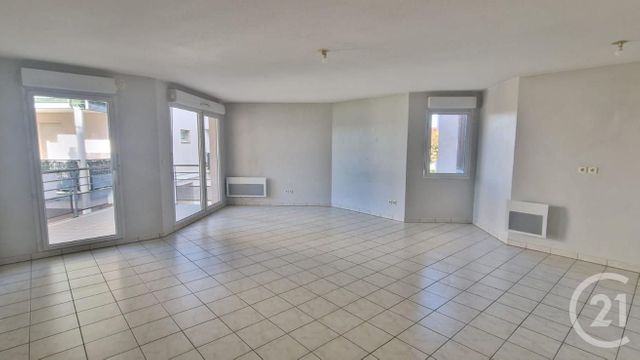 Appartement T4 à vendre - 4 pièces - 90.73 m2 - JASSANS RIOTTIER - 01 - RHONE-ALPES - Century 21 L'Immobilière Des Combattants