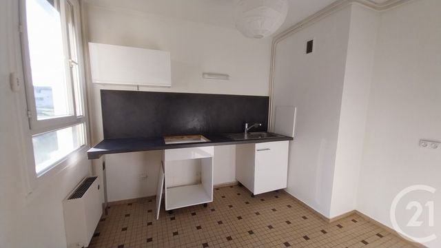 Appartement T1 à vendre - 1 pièce - 37.82 m2 - GENAY - 69 - RHONE-ALPES - Century 21 L'Immobilière Des Combattants