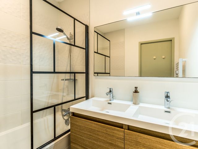 Appartement T3 à vendre - 3 pièces - 79.44 m2 - BEAUREGARD - 01 - RHONE-ALPES - Century 21 L'Immobilière Des Combattants