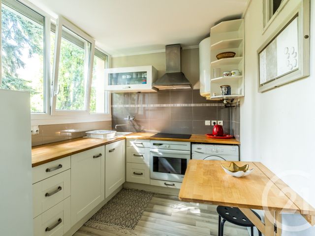 Appartement T3 à vendre - 4 pièces - 52.51 m2 - VILLEFRANCHE SUR SAONE - 69 - RHONE-ALPES - Century 21 L'Immobilière Des Combattants