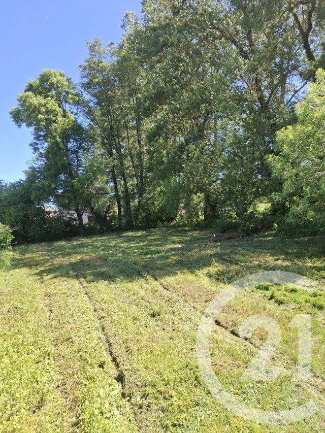 terrain à vendre - 1068.0 m2 - ST DIDIER DE FORMANS - 01 - RHONE-ALPES - Century 21 L'Immobilière Des Combattants