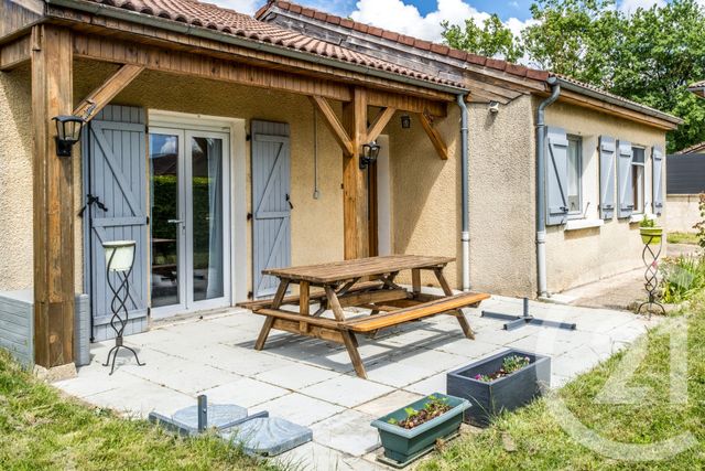 maison à vendre - 5 pièces - 84.22 m2 - AMBERIEUX EN DOMBES - 01 - RHONE-ALPES - Century 21 L'Immobilière Des Combattants