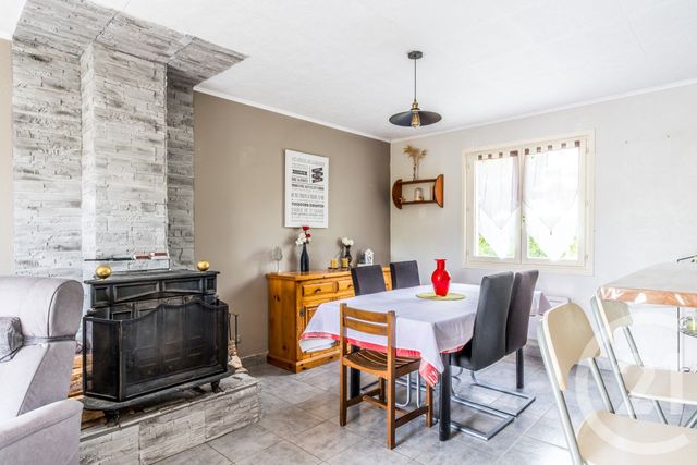 maison à vendre - 5 pièces - 84.22 m2 - AMBERIEUX EN DOMBES - 01 - RHONE-ALPES - Century 21 L'Immobilière Des Combattants