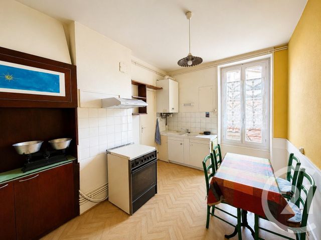Appartement T2 à vendre - 2 pièces - 44.58 m2 - VILLEFRANCHE SUR SAONE - 69 - RHONE-ALPES - Century 21 L'Immobilière Des Combattants