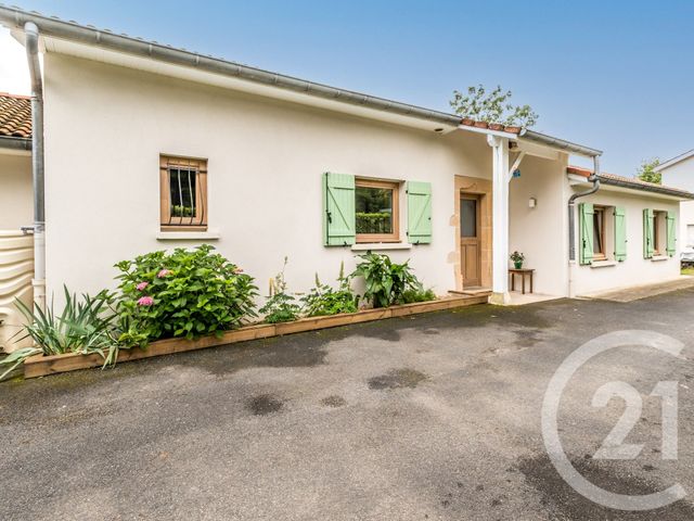 maison à vendre - 6 pièces - 120.0 m2 - MASSIEUX - 01 - RHONE-ALPES - Century 21 L'Immobilière Des Combattants
