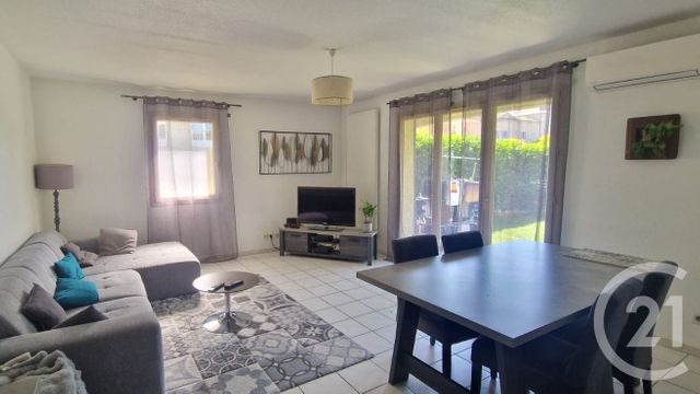 Appartement T3 à vendre - 3 pièces - 84.14 m2 - JASSANS RIOTTIER - 01 - RHONE-ALPES - Century 21 L'Immobilière Des Combattants