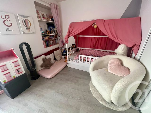 Appartement T3 à vendre - 3 pièces - 58.84 m2 - VILLENEUVE - 01 - RHONE-ALPES - Century 21 L'Immobilière Des Combattants