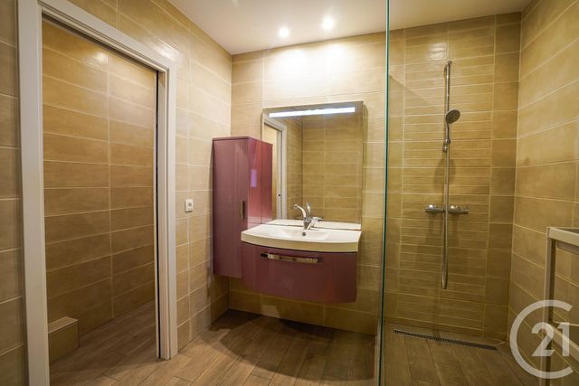 Appartement F3 bis à vendre - 4 pièces - 94.74 m2 - TREVOUX - 01 - RHONE-ALPES - Century 21 L'Immobilière Des Combattants